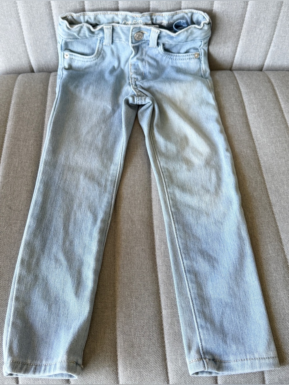 Cat & Jack Light Wash Little Girls Jeggings Jeans, Size 4T